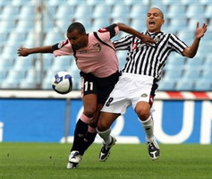 Инлер против Ливерани, АР