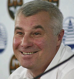 Глаза не загорелись...