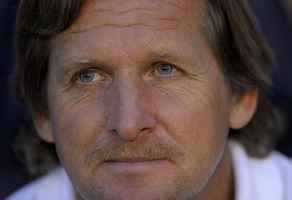 Бернд Шустер