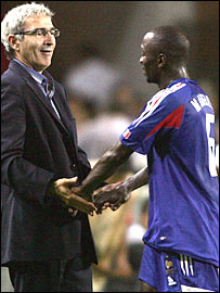 Доменек никак не отвяжется