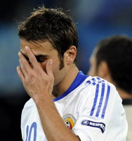 Адриан Муту, АР