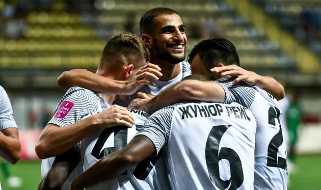 Фото ФК ЗАРЯ