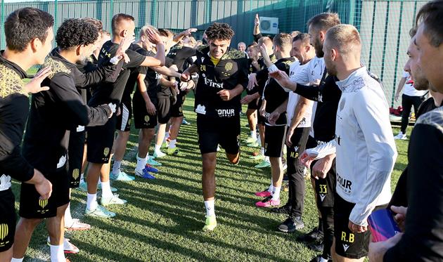 Осазе Де Росарио, ФК Рух