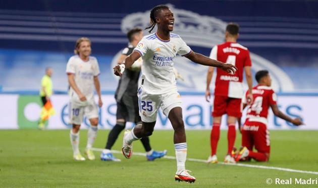 Примера. Итоги 4-го тура: удачный дебют Камавинги, сумасшедший камбэк Атлетико и другое