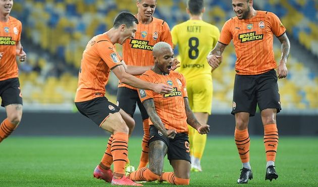 Шахтер - Днепр-1