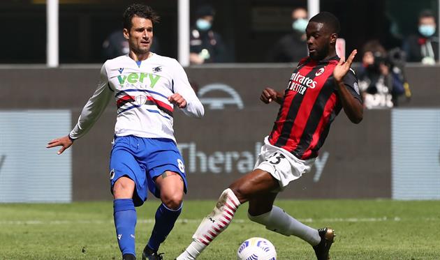 Фикайо Томори (справа), Getty images