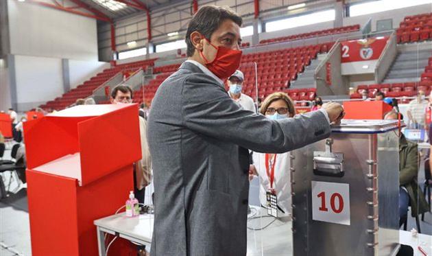 Руи Кошта, slbenfica.pt