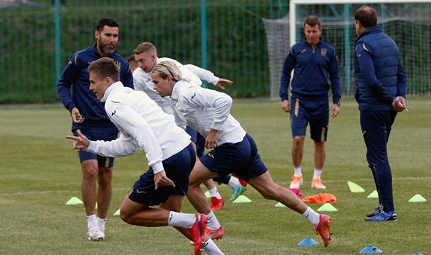 Украина U-21 на тренировке, УАФ