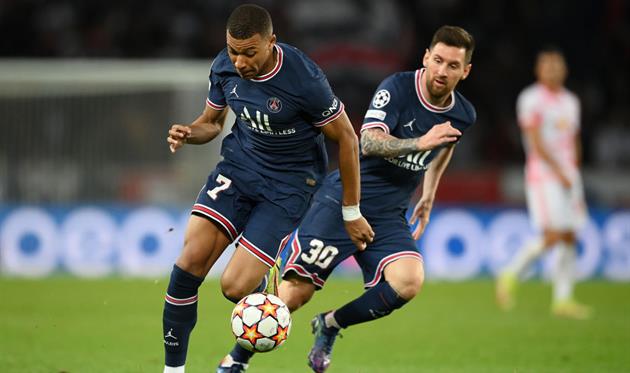 Килиан Мбаппе и Лионель Месси, Getty Images