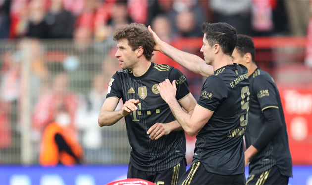 Томас Мюллер и Роберт Левандовски, Getty Images