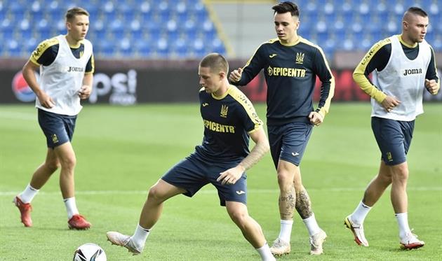 Виктор Корниенко, УАФ