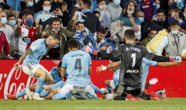 Невероятный камбэк Сельты против Барселоны, драматичная концовка в поединке Реала и Райо и другие итоги 13-го тура Примеры