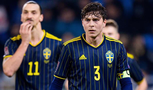 Линделеф и Ибрагимови, twitter.com/svenskfotbollфото 