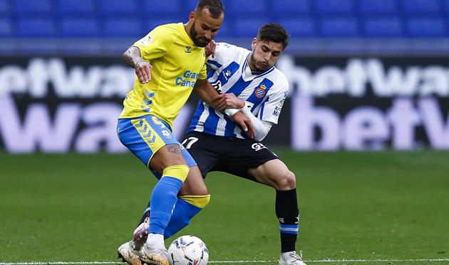 хесе (слева), getty images