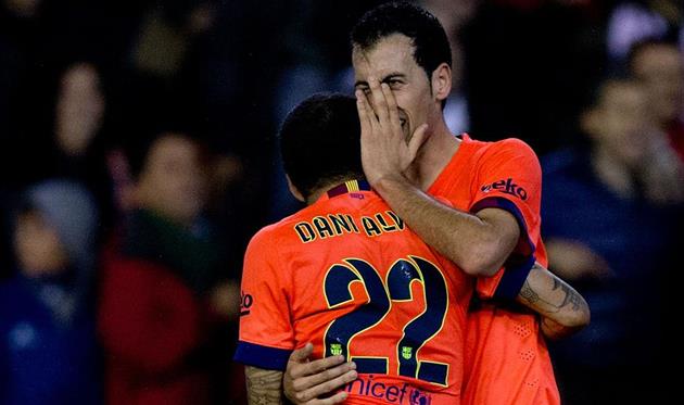 Серхио Бускетс и Дани Алвес, Getty Images