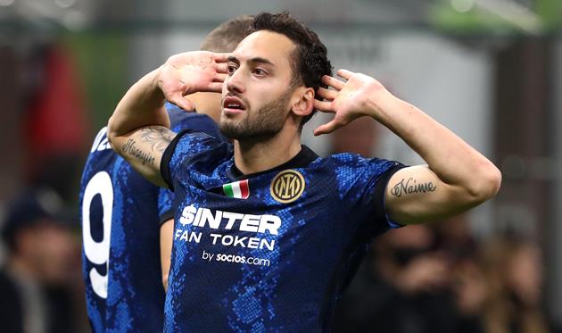 хакан чалханоглу, getty images