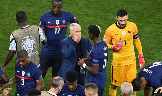 Дешам выставил боевой состав на матч со сборной Финляндии