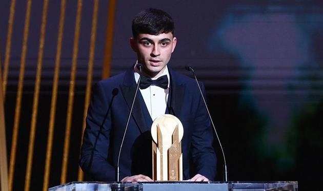 Педри, France Football