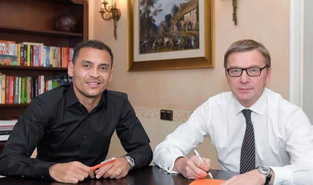 Шахтер продлил контракт Аланом Патриком