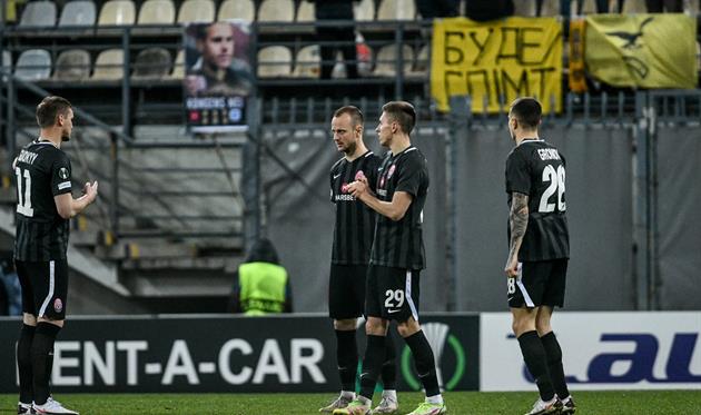 Егор Назарина (под 29-м номером), фото Заря Луганск