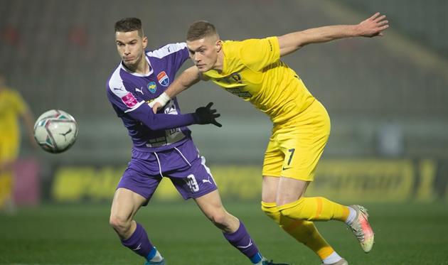 Мариуполь - Днепр-1, СК Днепр-1