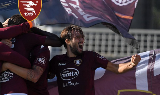 Фото ФК Салернитана