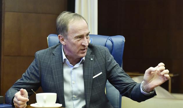 Олександр Петраков, УАФ