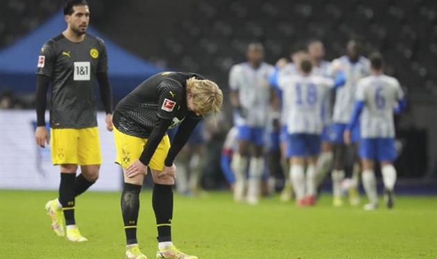 Бавария разнесла Вольфсбург, Боруссия Д традиционно 