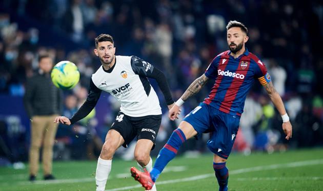 Валенсия в сумасшедшем матче обыграла Леванте. getty imges