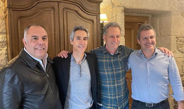 Паулу Созуа (второй слева), фото Фламенго