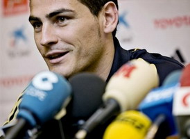 Икер Касильяс, АР