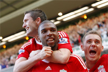 Ливерпуль празднует победный гол