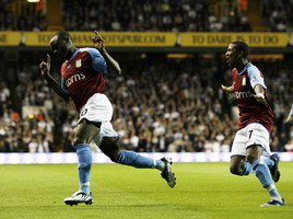 Рео-Кокер и Янг - авторы голов, АР