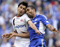 Крис из Айнтрахта против гензелькирхенца Энгелаара, АР