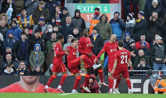 радость футболистов ливерпуля, getty images