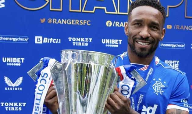 Дефо покинул Рейнджерс