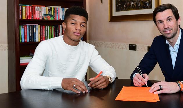 фото шахтер донецк