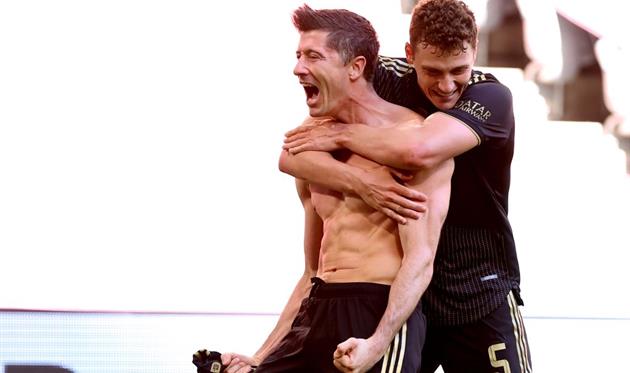 Роберт Левандовски и Бенжамен Павар, Getty images