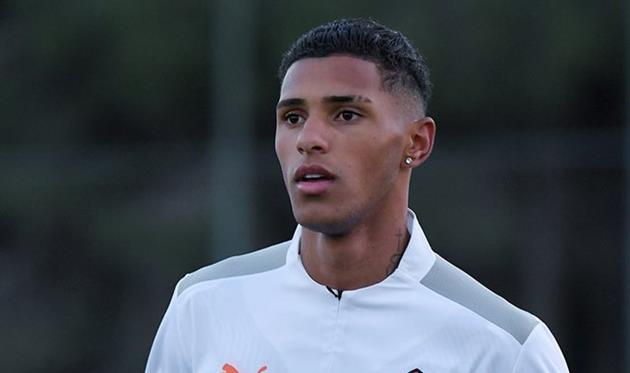 винисиус тобиас, шахтер донецк