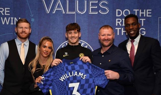 instagram.com/dylanrwilliams_