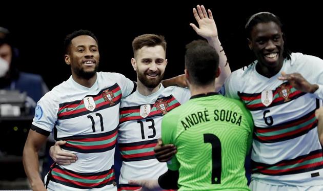 Португалия - Нидерланды, УЕФА