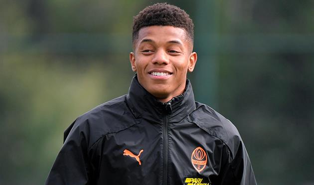 Нерес дебютирует за Шахтер в матче против Вольфсберга