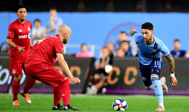 Валентин Кастельянос (справа), Getty Images
