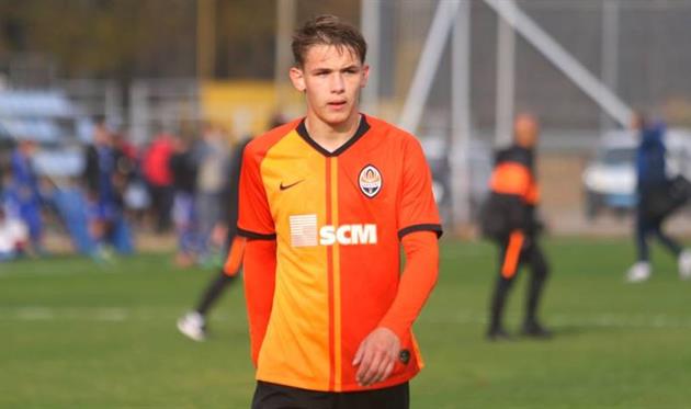 даниил сикан, фото шахтер донецк