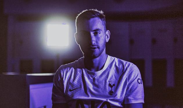 Деян Кулусевски, фото ФК Тоттенхэм