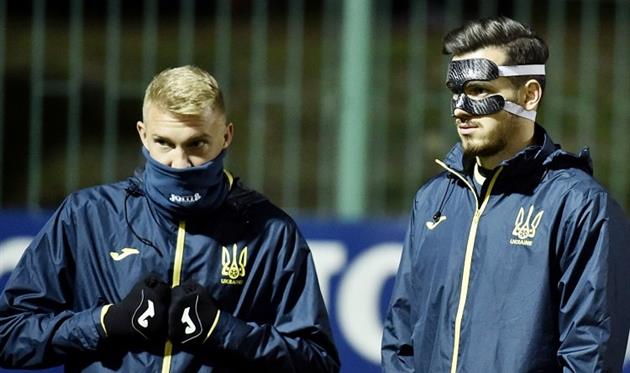 Віктор Коваленко (зліва), УАФ