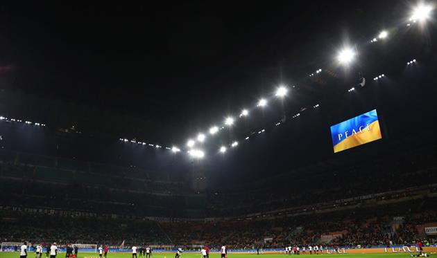 Сан-Сіро перед матчем Мілан - Інтер, Getty Images