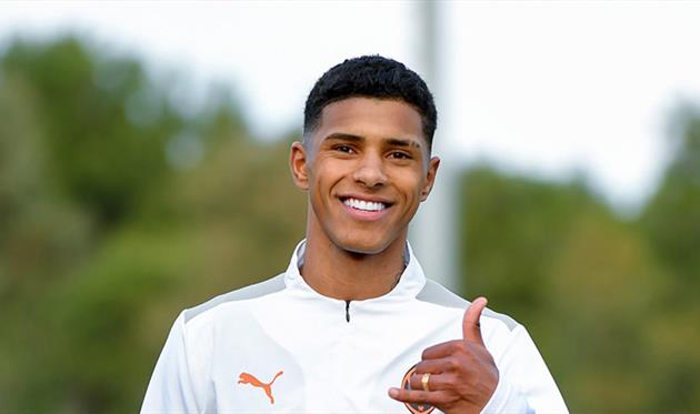 Вінісіус Тобіас, Шахтар