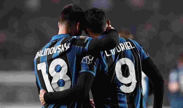 Руслан Маліновський та Луїс Муріель, Getty Images