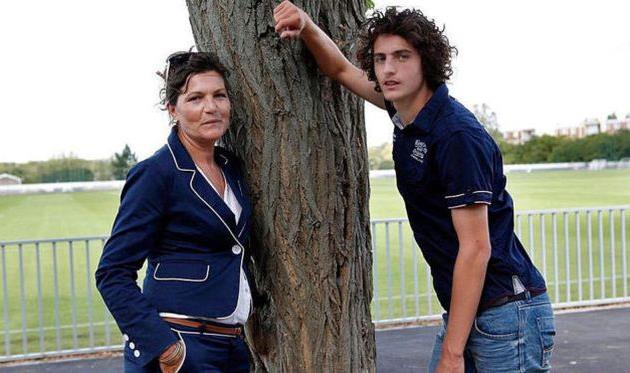 Веронік (ліворуч) та Адрієн Рабіо, marca